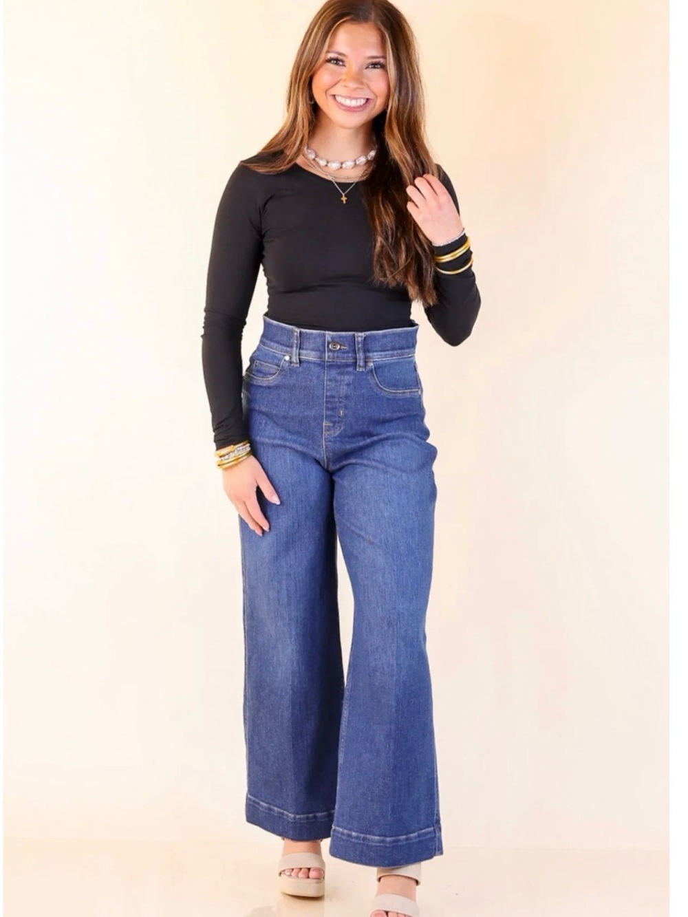 SPANX EVERYWEAR CROPPED WIDE LEG JEANS IN DARK WASH